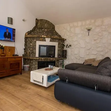 Butterfly - Seget Gornji Villa *