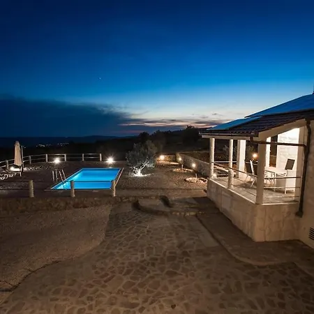 Butterfly Villa *